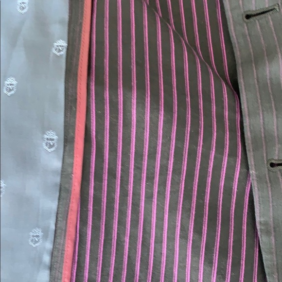 Selling the items that I don’t wear. - Picture 2 of 6